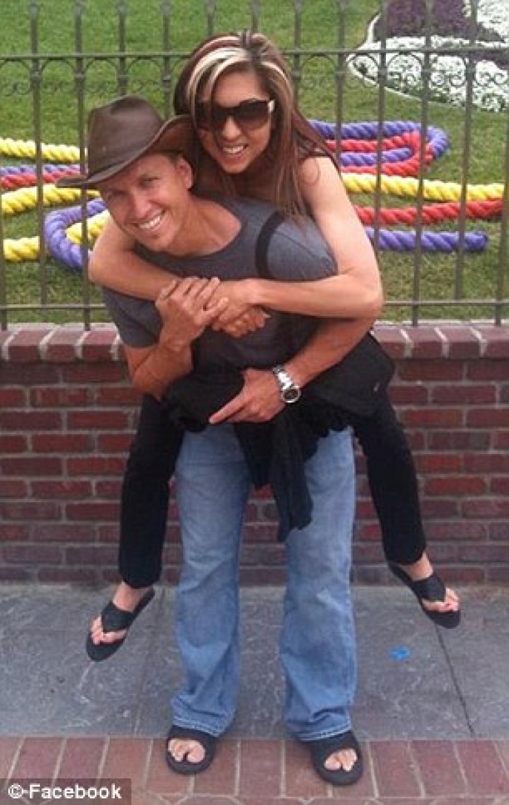 Illustration de l'article : In danger of dying at a weight of just 44 pounds, she takes control and it's impressive to see what she has become...