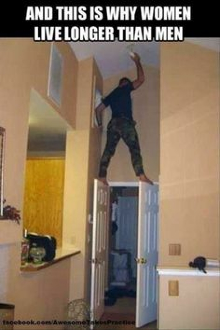 Illustration de l'article : 44 photos that explain why women live longer than men...