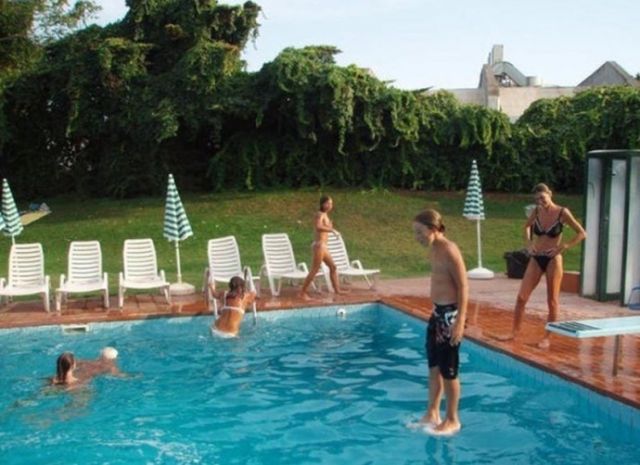 Illustration de l'article : These 17 strange photos are actually real. Which one is the most surprising?