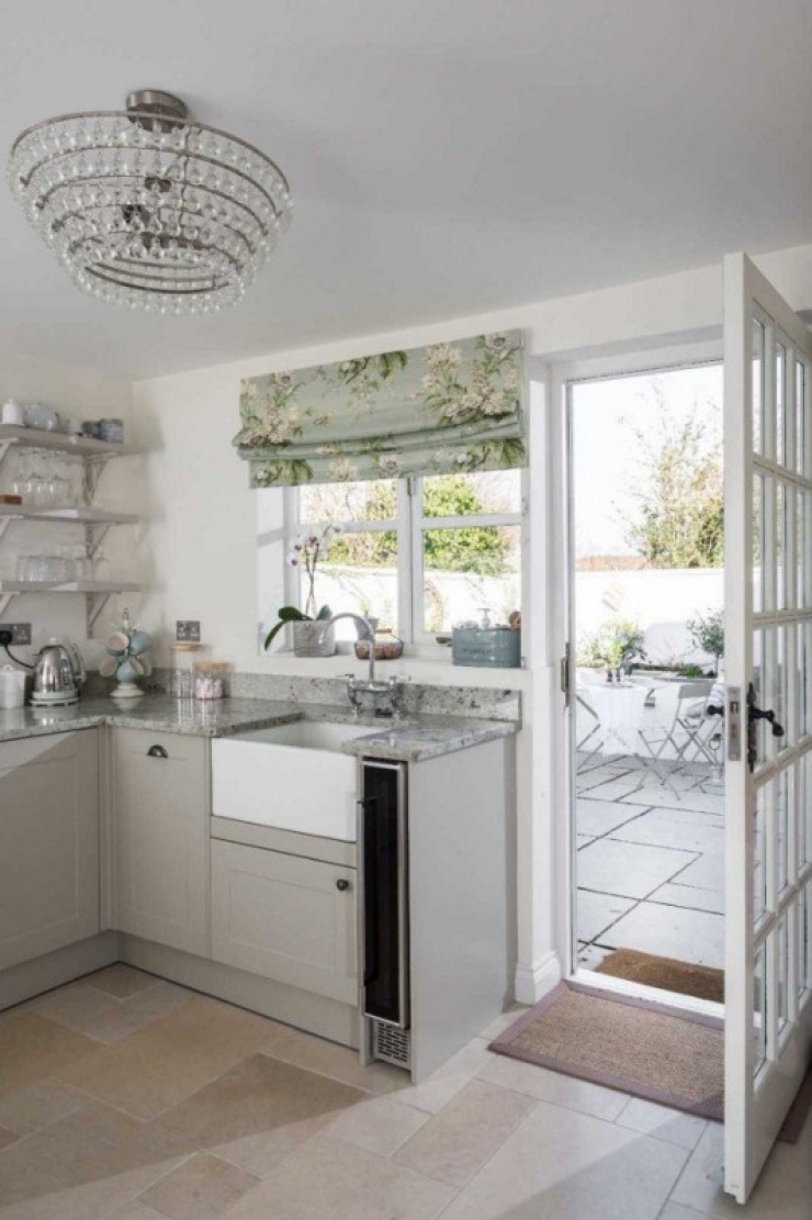 Illustration de l'article : 300 years! That's how old this house is, but when you see the inside, it's hard to believe...