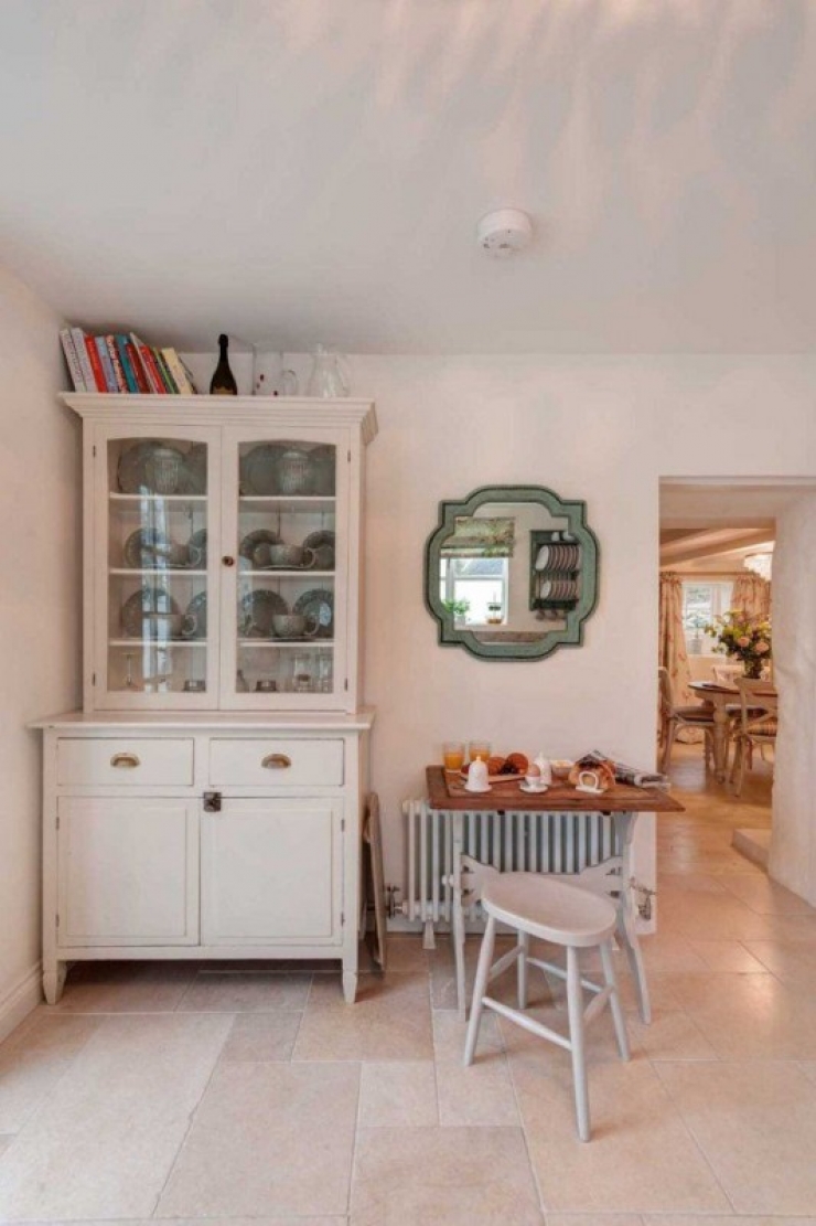 Illustration de l'article : 300 years! That's how old this house is, but when you see the inside, it's hard to believe...