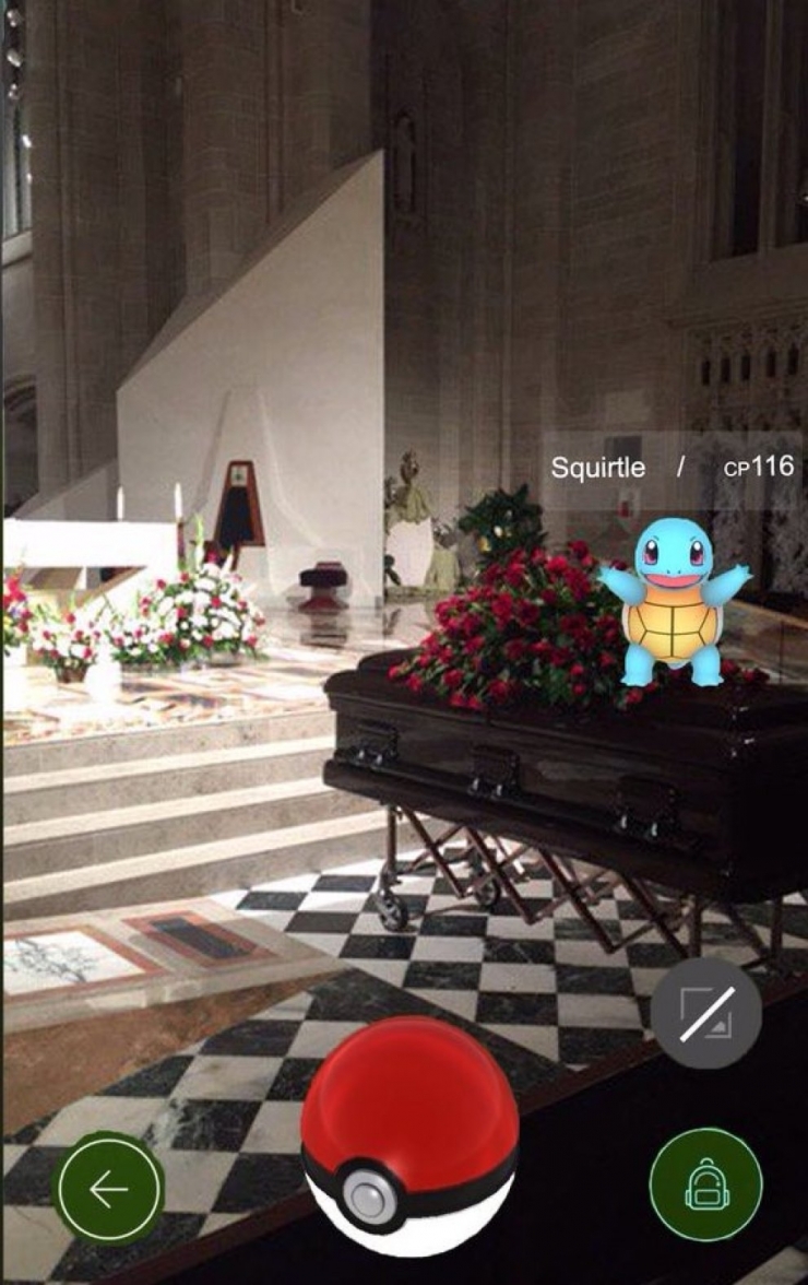 Illustration de l'article : Top 25 screenshots of Pokémon Go taken at the perfect time!