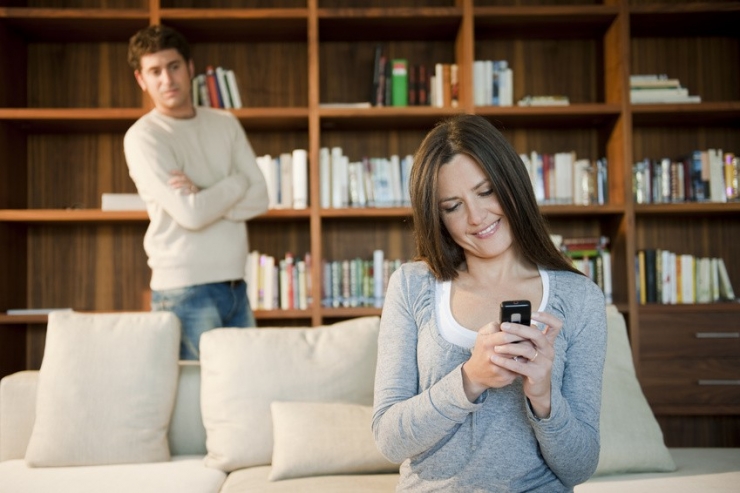 Illustration de l'article : If you see these 10 signs in your relationship, then your man is not the right one for you!