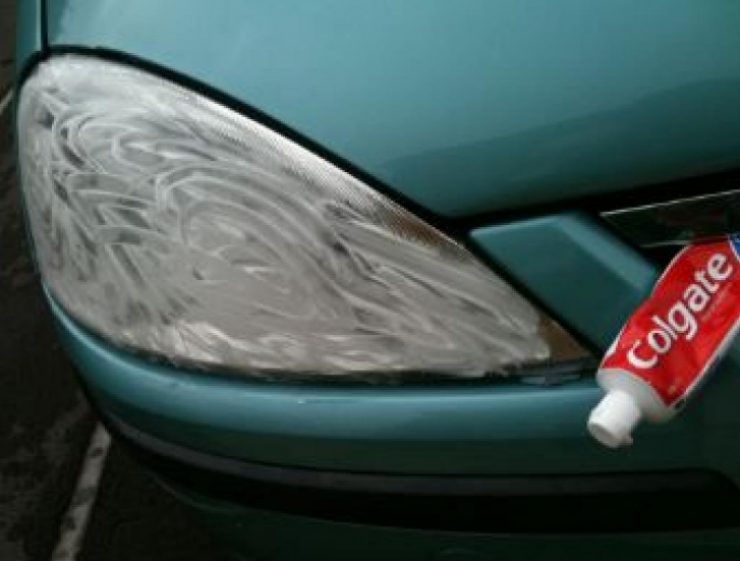 Illustration de l'article : 12 little economical things you can do to keep your car clean!