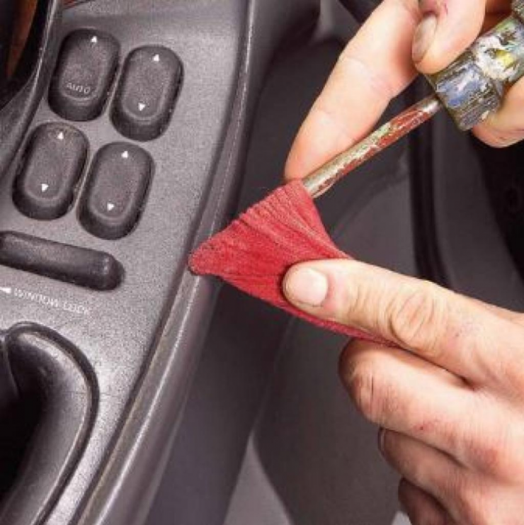 Illustration de l'article : 12 little economical things you can do to keep your car clean!