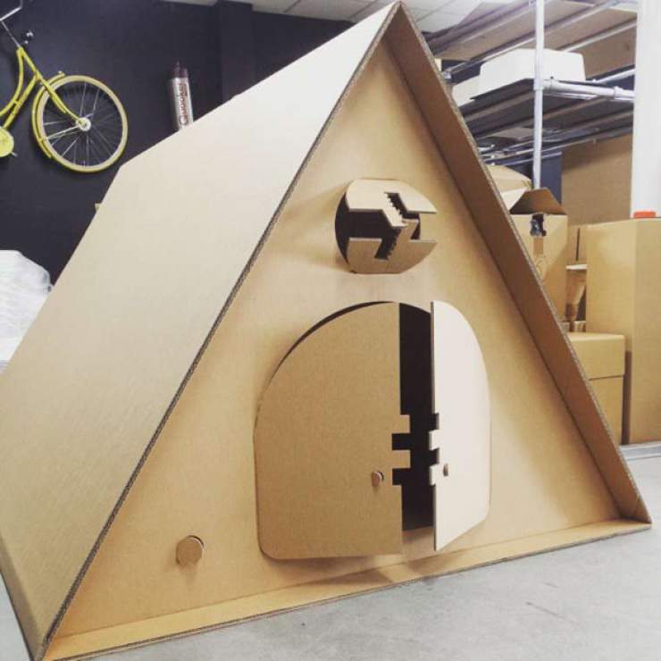 Illustration de l'article : Here's a new concept in fully recyclable cardboard festival tents... which will surely delight festival goers!