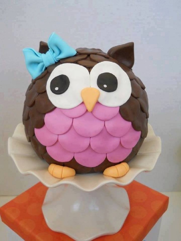 Illustration de l'article : 15 incredible cakes inspired by owls... "Who" comes up with such great things?