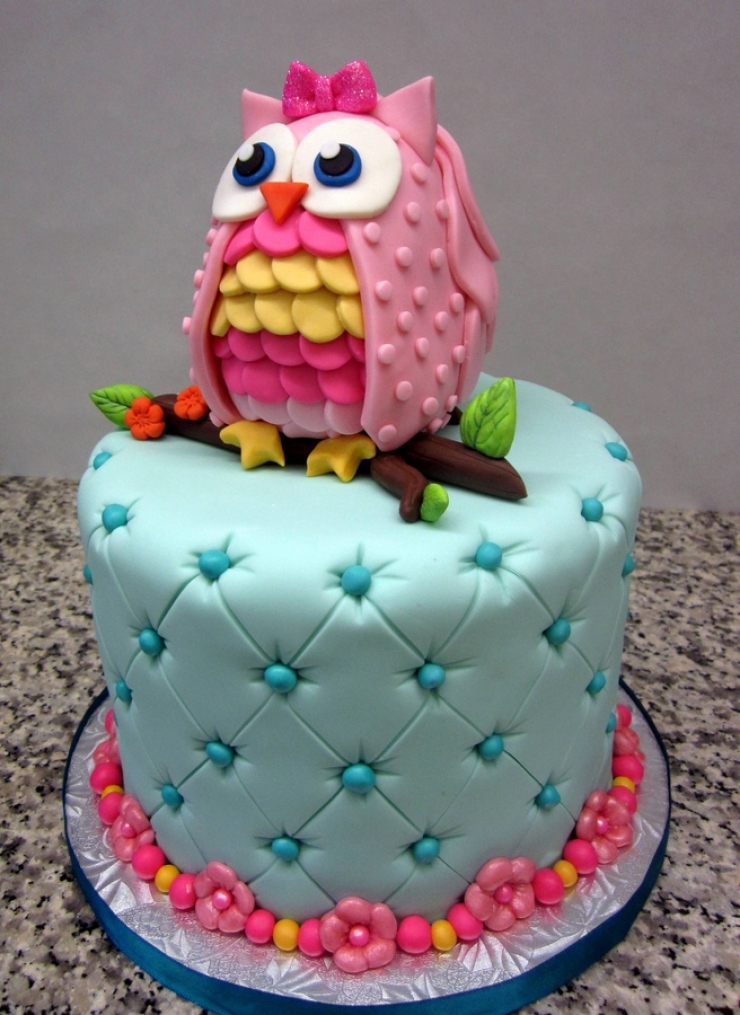 Illustration de l'article : 15 incredible cakes inspired by owls... "Who" comes up with such great things?