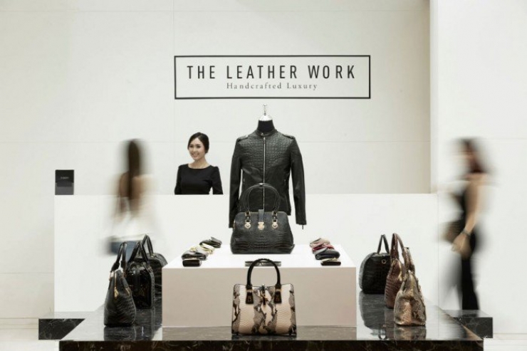Illustration de l'article : Don’t buy this type of luxury bags anymore! You can no longer deny the truth behind them. It’s terrible…