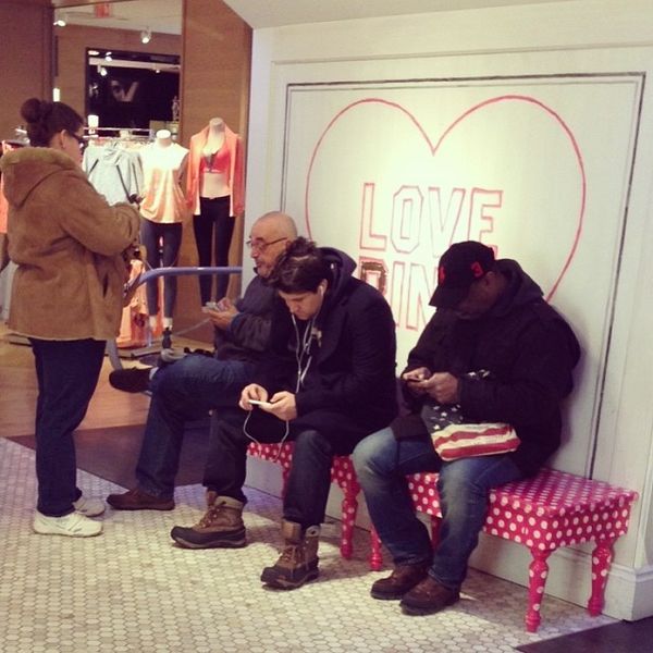 Illustration de l'article : 14 things women do that men still don’t understand