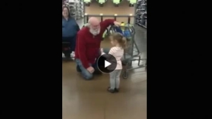 Illustration : "A little girl mistook this old gentleman for Santa Claus in a store... The rest of the scene is ADORABLE!"