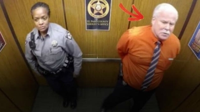 Illustration : He doesn't know that a camera has been installed in the elevator, but what it filmed has gone viral...