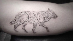 Illustration : "The top geometric tattoos: 13 tattoos created by Dr. Woo"