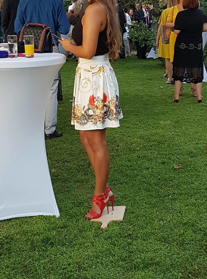 Illustration de l'article : 30 people snapped doing something completely out of the ordinary