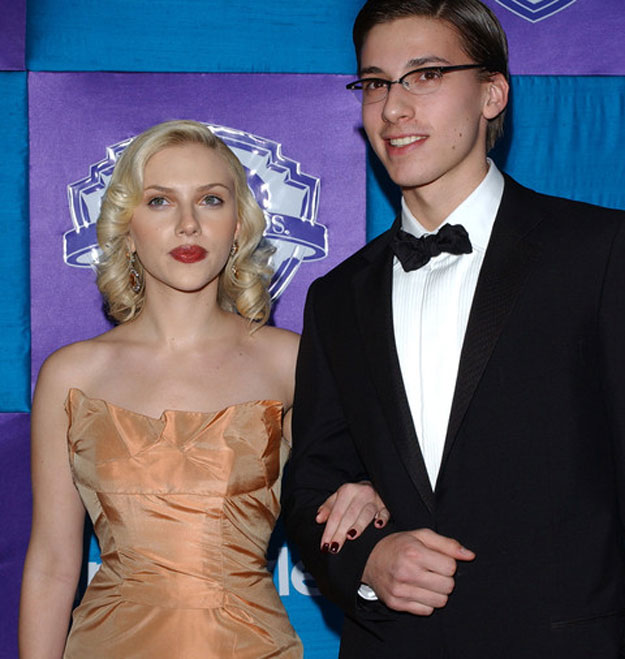 Illustration de l'article : 12 celebrities who have a twin