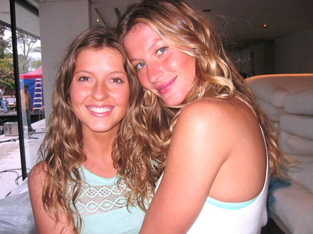 Illustration de l'article : 12 celebrities who have a twin