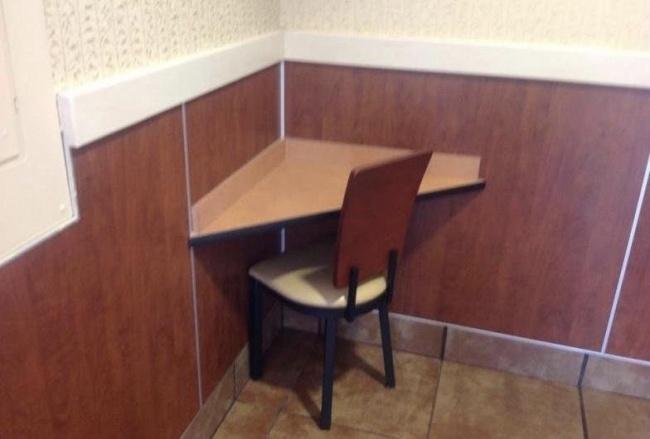 Illustration de l'article : 25 photos that define the word 'disappointment'