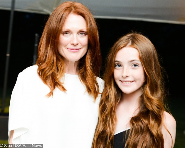 Illustration de l'article : 17 celebrity moms and daughters who could easily pass for sisters