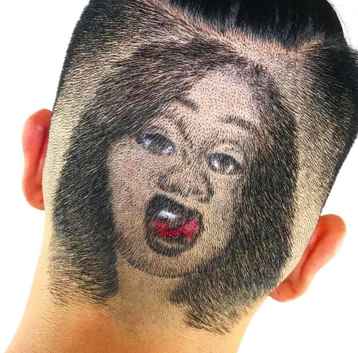 Illustration de l'article : 19 people with bad haircuts