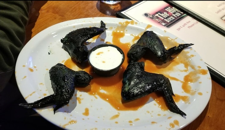 Illustration de l'article : 18 people who immortalized and shared their stomach-churning experience