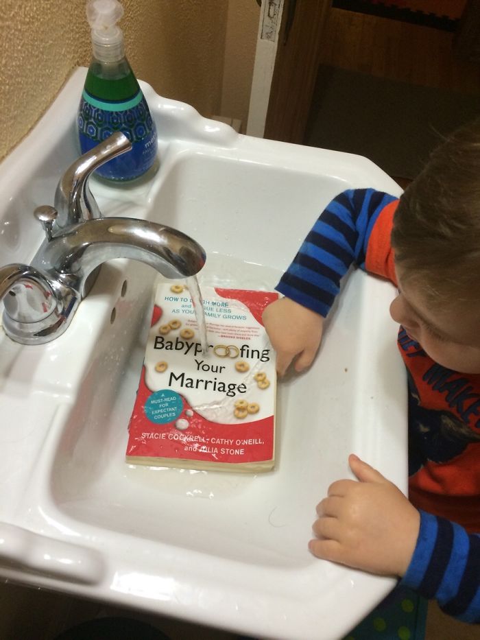 Illustration de l'article : 24 photos that sum up life as a parent