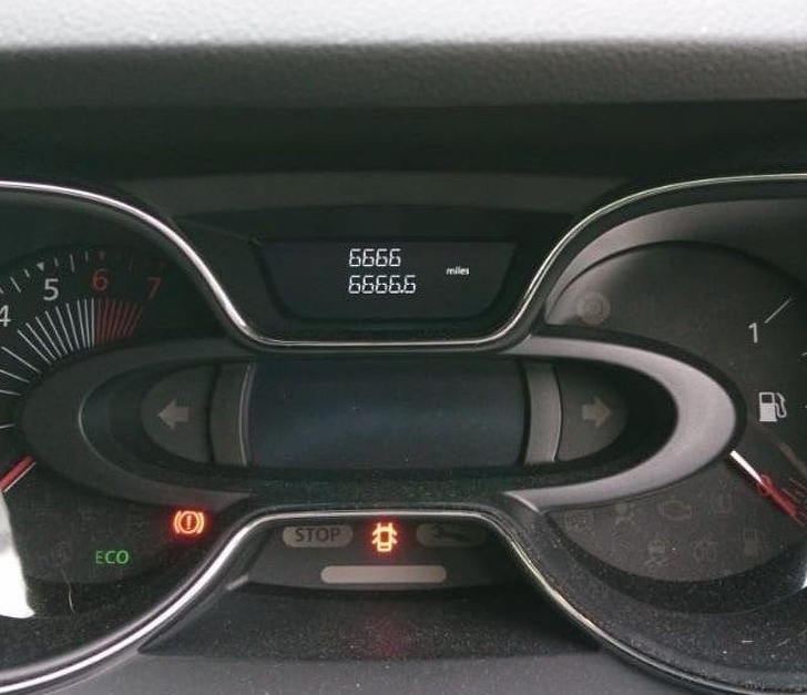 Illustration de l'article : 23 unsettling photos that require a closer look!