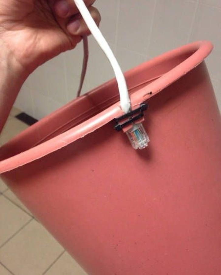 Illustration de l'article : 18 repair jobs that leave a lot to be desired